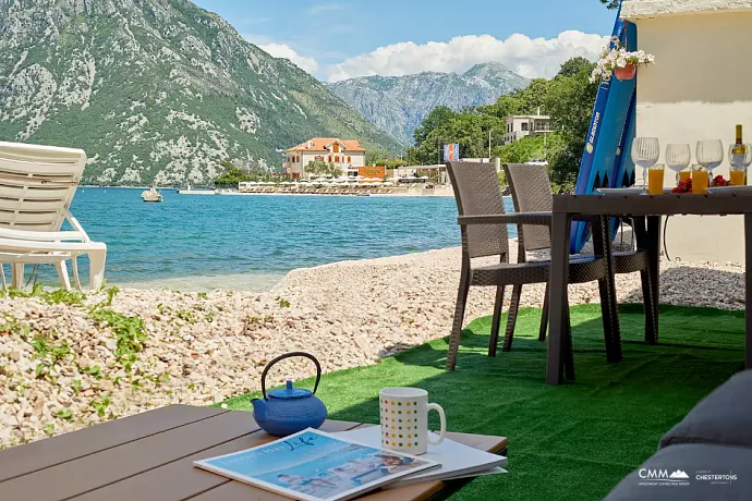 House, 1 room, 55 m² with a 610 m² plot in Kostanjica